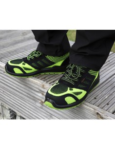 R-R458X-Hicks Safety Trainer 2